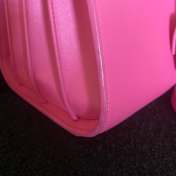 💗Saint Laurent Small Sac De Jour💗 - Picture 9 of 10